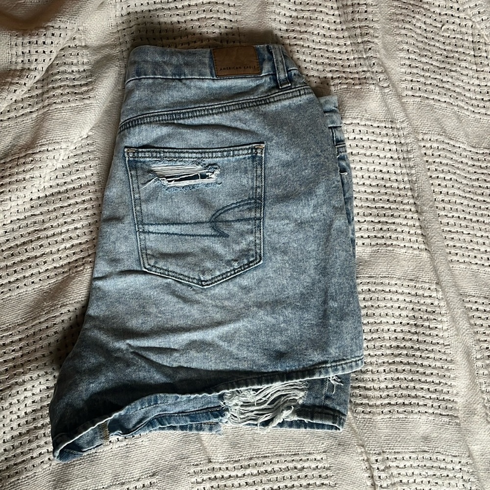 American Eagle Curvy Mom Shorts